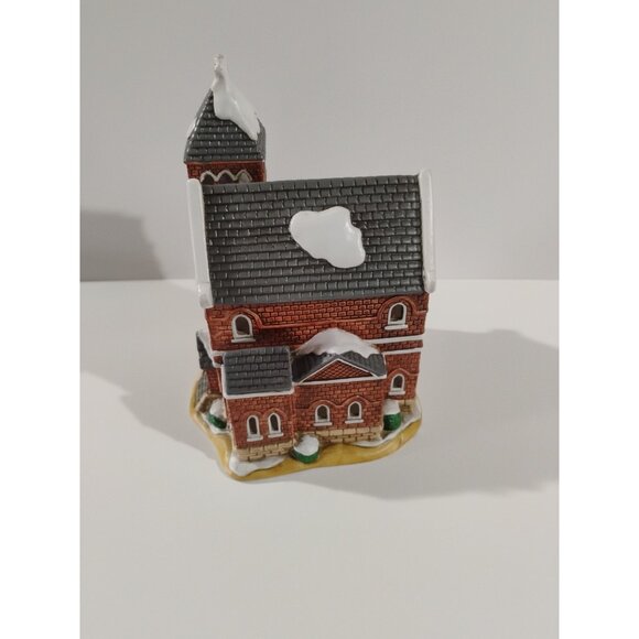 Church on Main Street from the Lefton Colonial Village collection, Antique Model - Picture 9 of 16